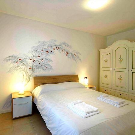 Residence Con Piscina A 4 Km Da Baja Sardinia Cala Bitta 外观 照片