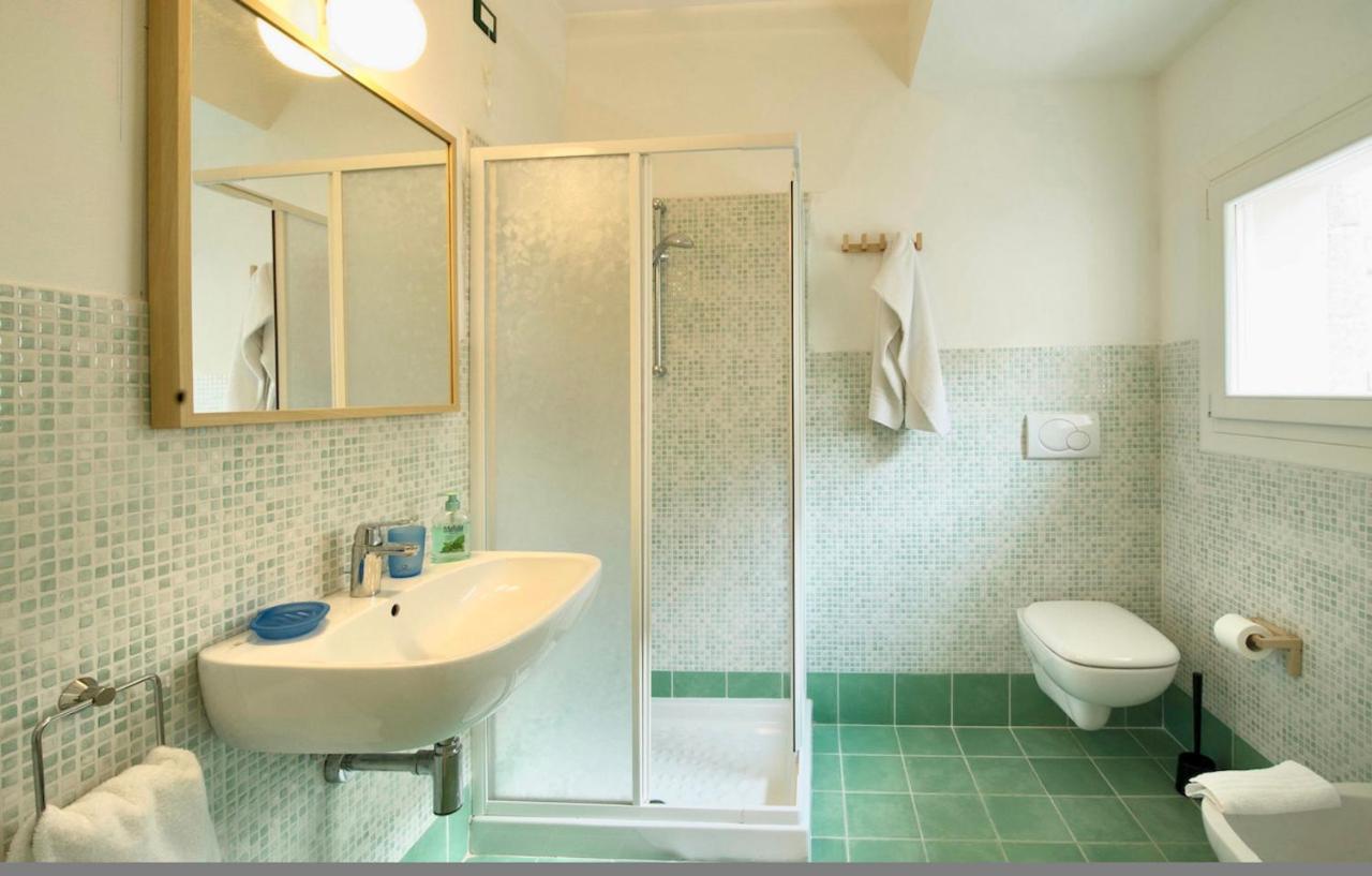 Residence Con Piscina A 4 Km Da Baja Sardinia Cala Bitta 外观 照片